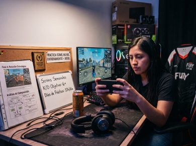que-hace-falta-jugador-profesional-freefire